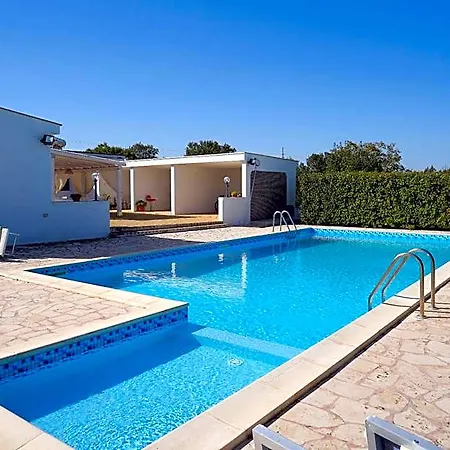 Hotel Antiche Dimore Terrarossa 4*